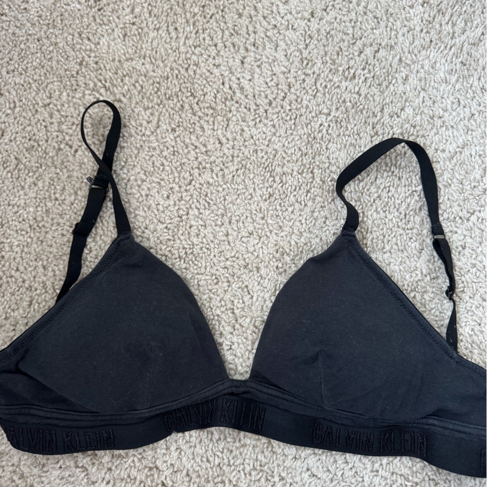 Calvin Klein Black Strap Detail